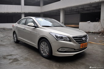 2013款名图1.8GLS自动智能型丝绸金