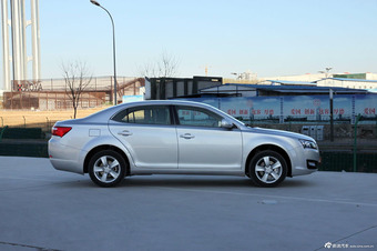 2013款路盛E70 2.0L手动舒适型