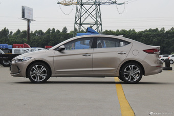 2016款领动 1.6L自动智炫豪华型