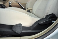 2012款莲花L5 Sportback 1.6L手动风尚版