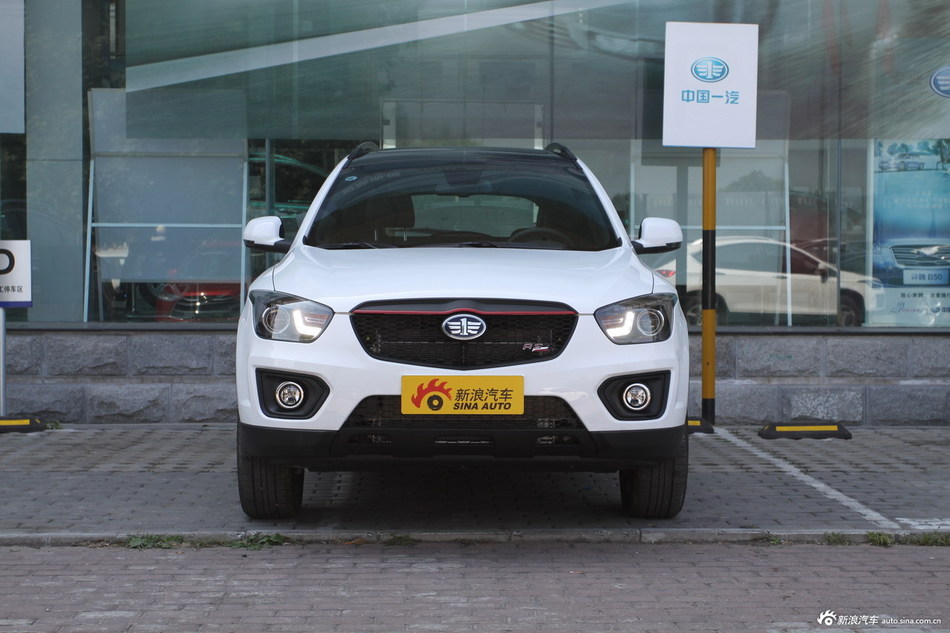 2015款奔腾X80 1.8T自动运动型