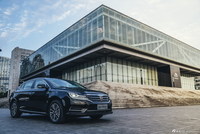 2016款荣威e950官图