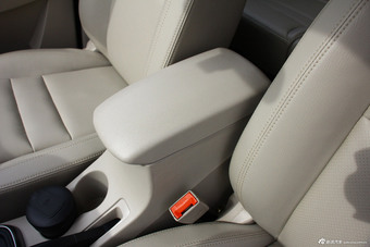 2014款瑞虎3 1.6L CVT尊尚版到店实拍