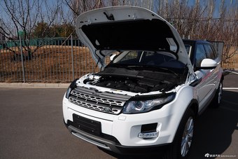 2015款揽胜极光2.0T智耀版