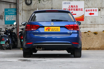 2015款朗行230TSI 1.4T手动舒适版