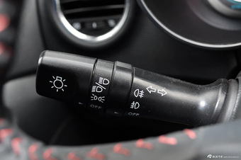 2013款致尚XT 1.6L自动俊酷型