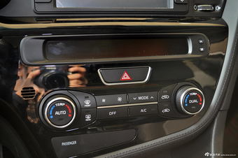 2014款起亚K5 2.0L自动PRM-2