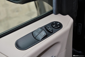 2014款唯雅诺3.5L卓越版