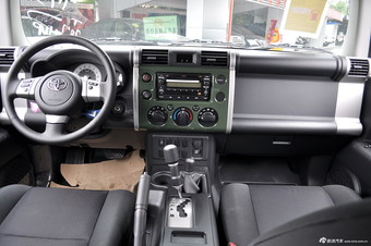 2013款FJ Cruiser酷路泽4.0L自动图片