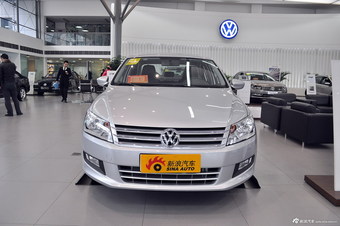 2013款桑塔纳1.6L自动舒适版吉祥银