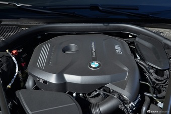 2017款宝马7系730Li 2.0T自动领先型 黑色