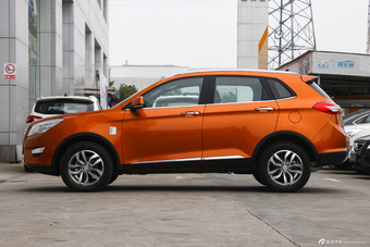 2015款绅宝X65 2.0T自动精英型