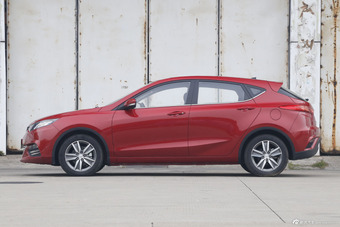2015款逸动XT 1.6L手动俊酷型国V