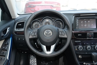 2017款阿特兹2.0L自动蓝天豪华版