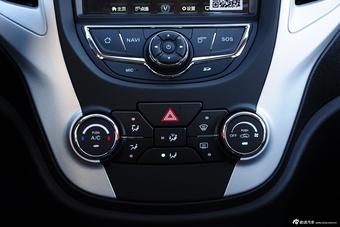 2015款CS35 1.6L手动豪华导航型