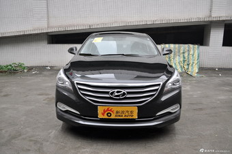 2013款名图1.8GLS自动智能型幻影黑