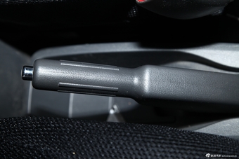 2013款北斗星X5 1.4L手动VVT巡航型