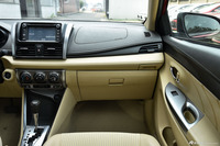 2015款YARiS L致炫1.5G自动炫动天窗特别版