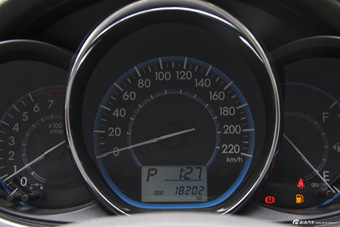 2014款威驰1.5L自动智享版