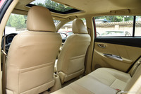 2015款YARiS L致炫1.5G自动炫动天窗特别版