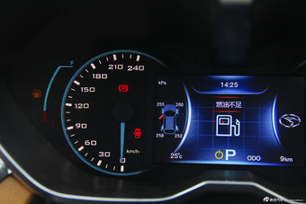 2015款DX7 1.5T自动豪华型