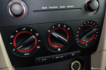 2012款马自达3经典款1.6L自动标准版