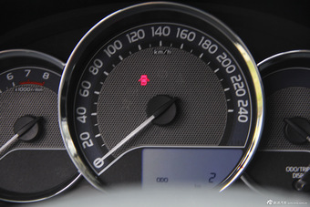 2014款雷凌1.6G-L手动领先版