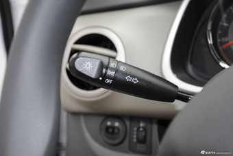 2015款赛欧3 1.3L手动理想版