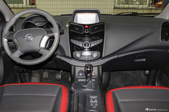 2015款海马S5 1.5T手动豪华型运动版