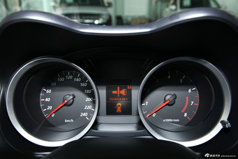 2013款翼神时尚版1.8LCVT舒适型