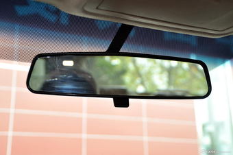 2013款凯美瑞2.5G舒适版