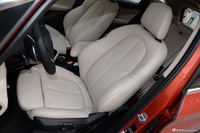 2016款宝马2系旅行车220i 2.0T自动豪华设计套装