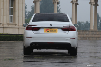 2017款雪铁龙C61.8T自动旗舰型