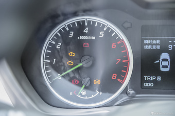 2016款海马M3 1.5L手动舒适型