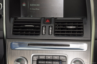 2016款沃尔沃XC60 2.5T自动 T6 AWD智越版