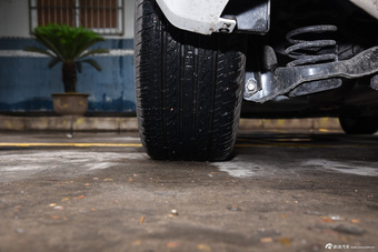 2016款海马M6 1.6L手动运动智能型