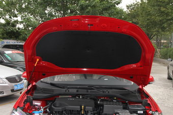 2015款荣威360 1.5L自动豪华版