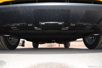 2016款奥迪Q3 2.0T自动quattro全时四驱35TFSI风尚型