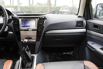 2015款中兴威虎TUV 2.5T手动柴油四驱豪华型