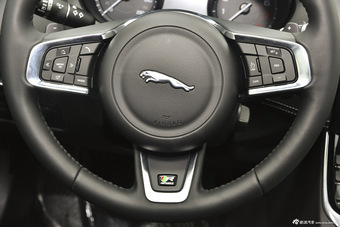 2015款捷豹XE R-SPORT 2.0T自动i4 Ti (200PS)