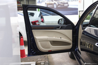 2013款斯柯达速派1.8T手自一体雅仕版