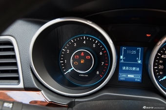 2016款北汽威旺S50 1.5T欢动精英型