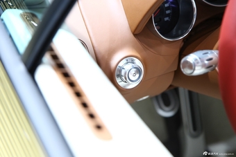 2014款威航Black Bess限量版