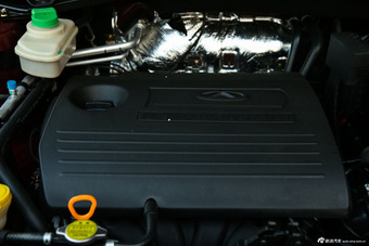 2015款瑞虎3 1.6L手动致尚周年运动版