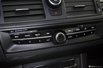 2014款MG6 1.8T掀背自动豪华版