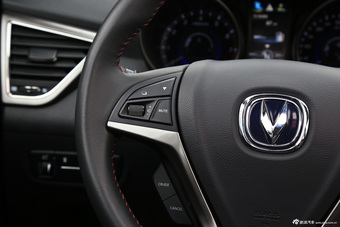 2014款长安CS75 1.8T自动尊贵型国5