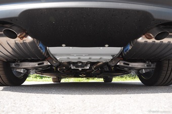 2015款捷豹XE R-SPORT 2.0 i4 Ti (200PS)