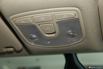 2013款北京汽车E系列1.5L自动乐尚版三厢