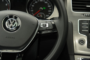 2014款高尔夫1.4TSI自动豪华型