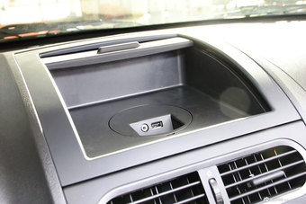 2014款MG3 1.5L自动豪华版